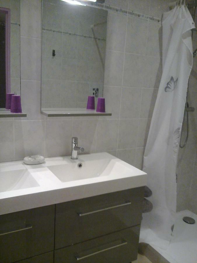 Bed and Breakfast Les Ecureuils Tramoyes Экстерьер фото